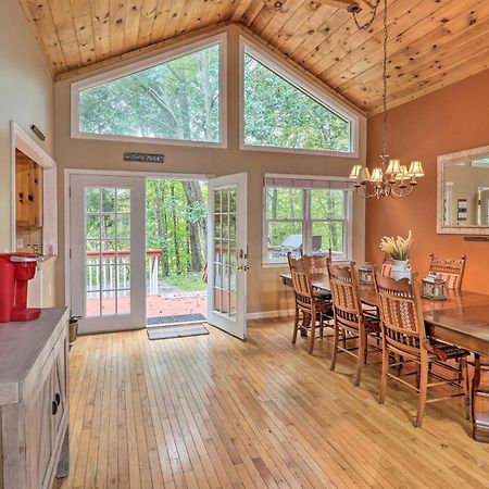Rustic Red Cabin With Deck In Maggie Valley Club! Esterno foto