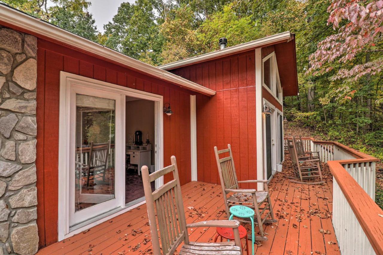 Rustic Red Cabin With Deck In Maggie Valley Club! Esterno foto